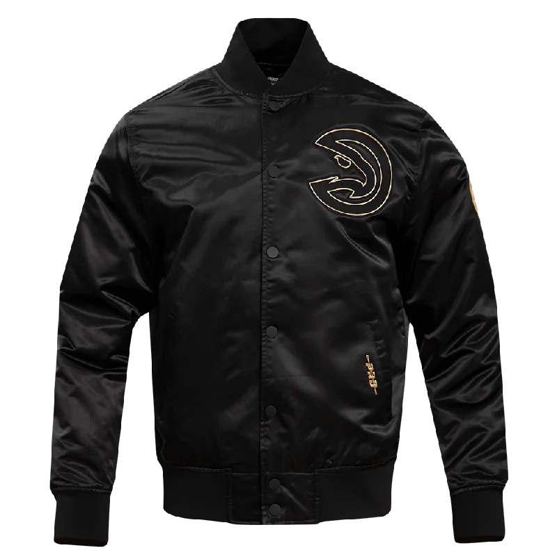 ATLANTA HAWKS GOLD LOGO SATIN JACKET (BLACK)