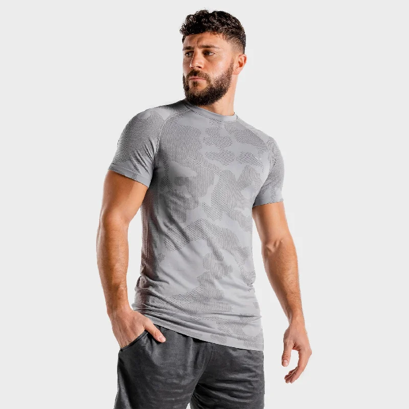 Wolf Seamless Tee - Grey