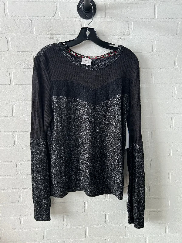 Top Long Sleeve By Knox Rose In Black, Size: Xl