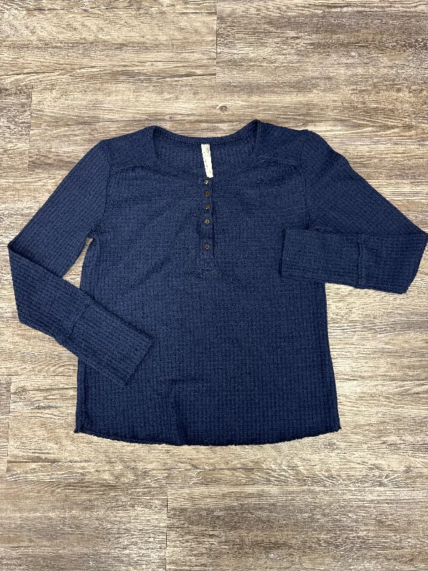 Top Long Sleeve By Anthropologie In Navy, Size: Xs