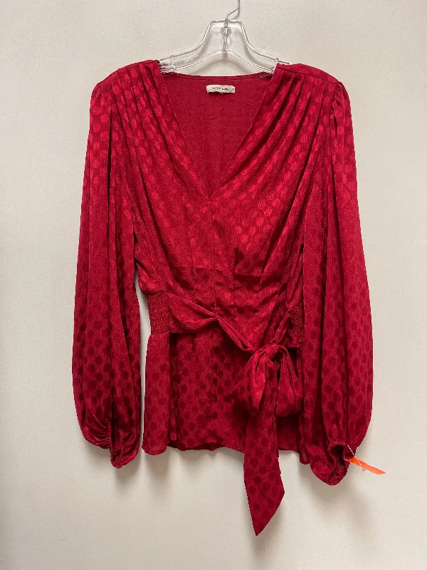 Top Long Sleeve By Max Studio In Red, Size: L