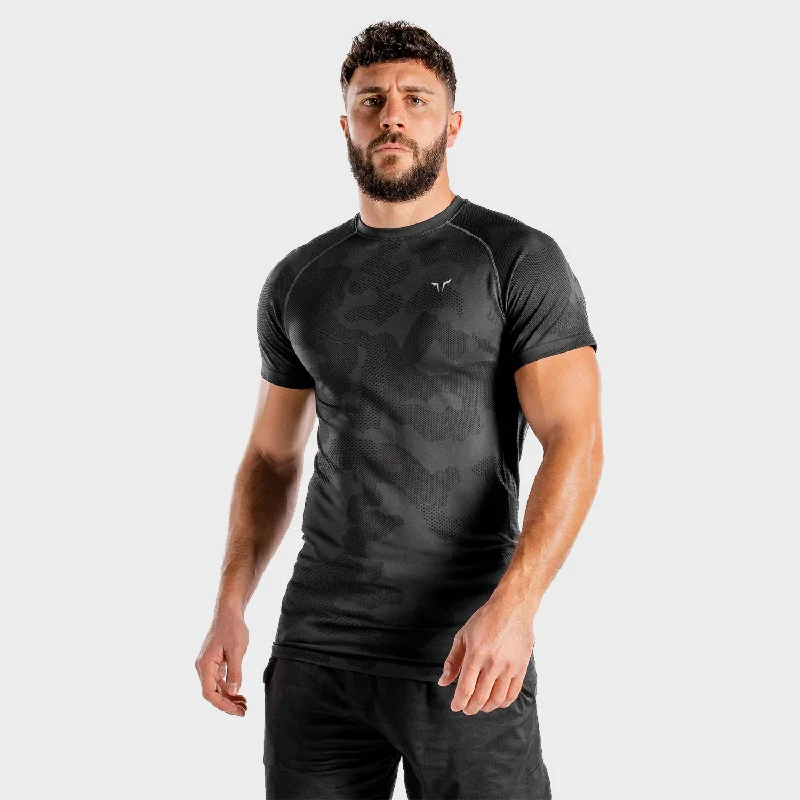 Wolf Seamless Tee - Onyx